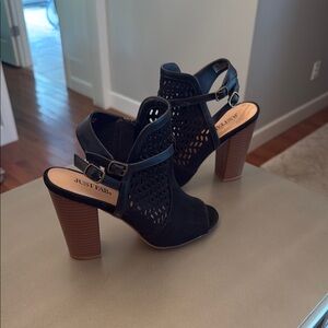 JustFab Black Cut-Out Heeled Sandals